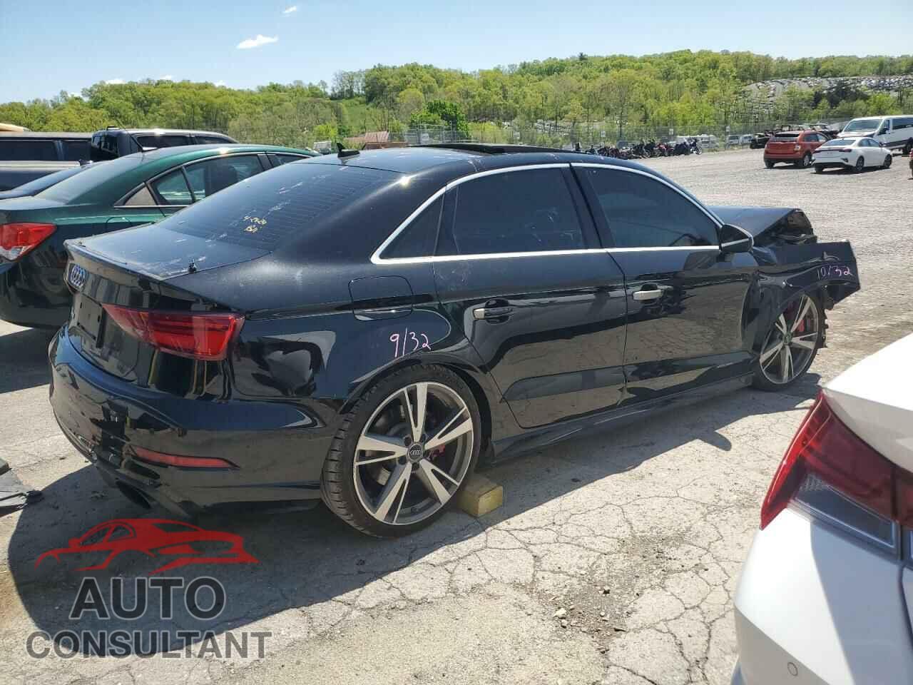 AUDI RS3 2019 - WUABWGFF4KA900203