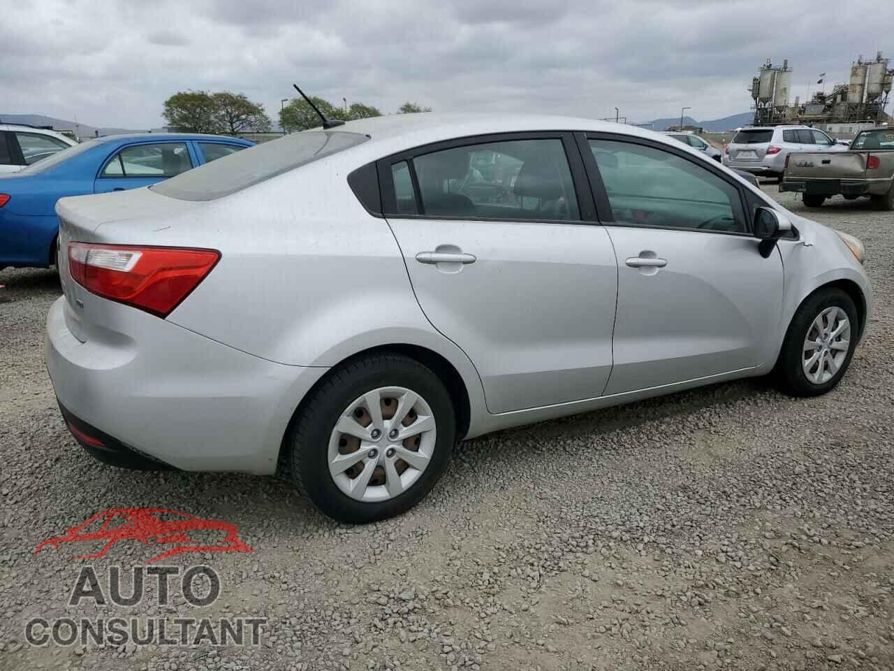 KIA RIO 2015 - KNADM4A39F6445362