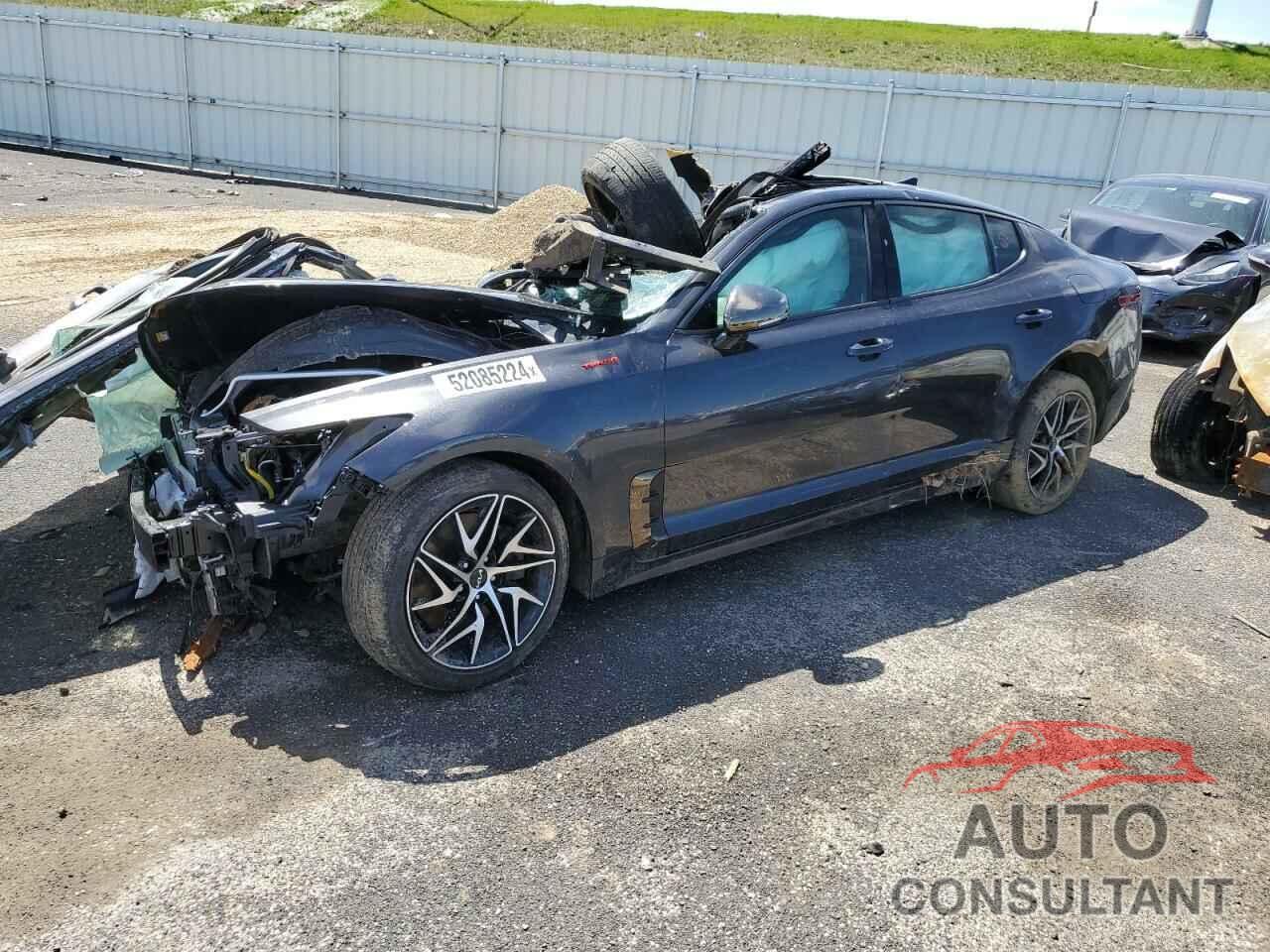 KIA STINGER 2023 - KNAE35LD9P6132929