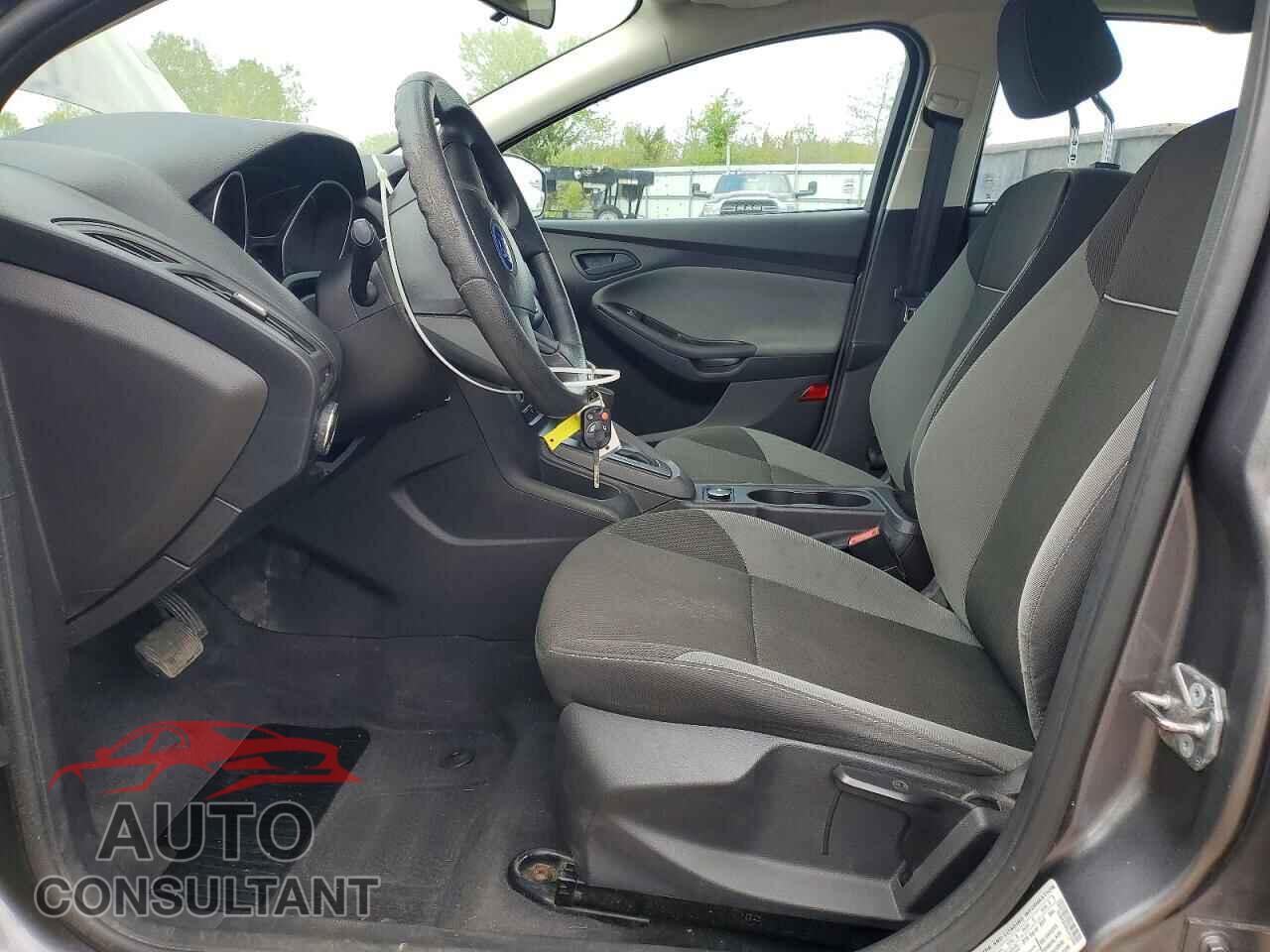 FORD FOCUS 2014 - 1FADP3E22EL412358