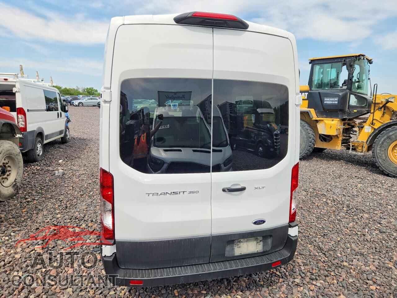 FORD TRANSIT 2025 - 1FBAX2X82SKA56721