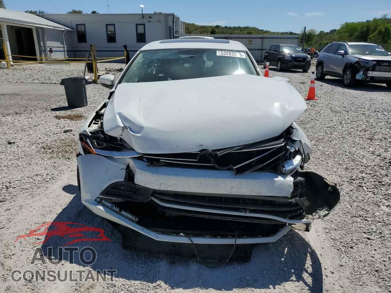 VOLKSWAGEN JETTA 2017 - 3VWDB7AJ9HM360322