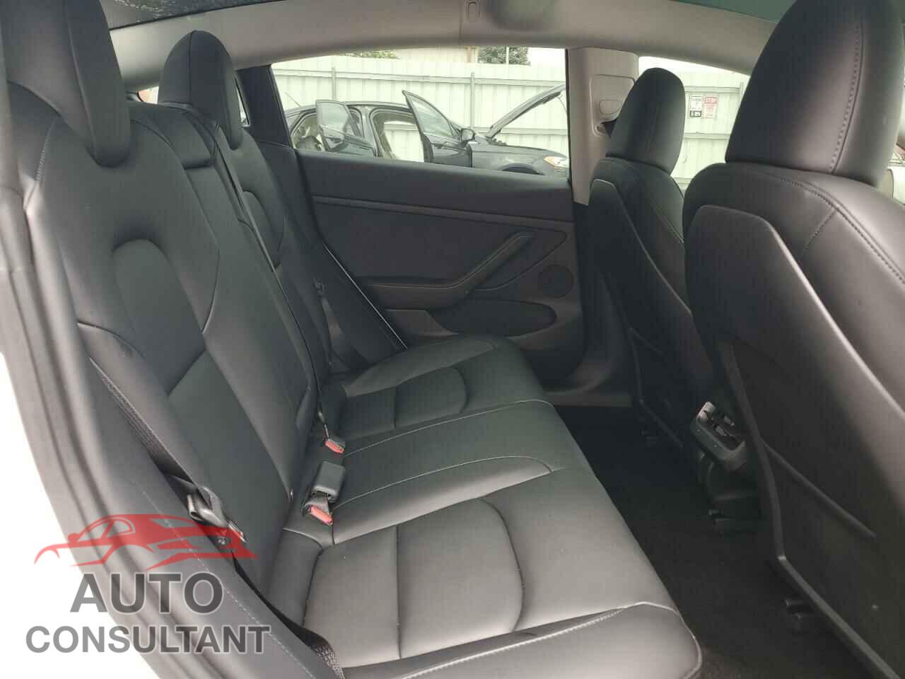 TESLA MODEL 3 2023 - 5YJ3E1EA7PF644581