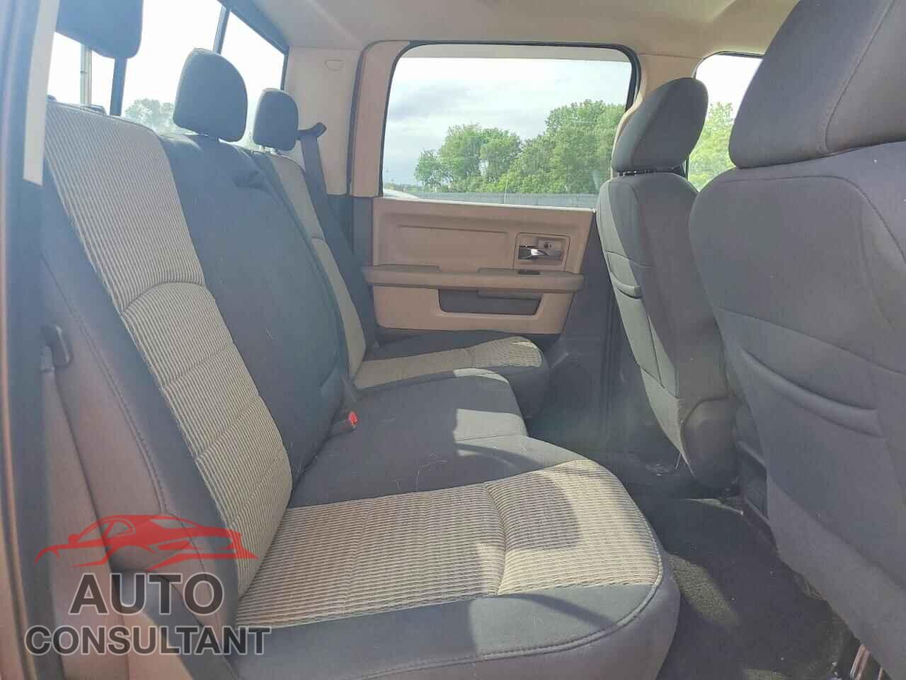 DODGE RAM 1500 2009 - 1D3HV13TX9J521077
