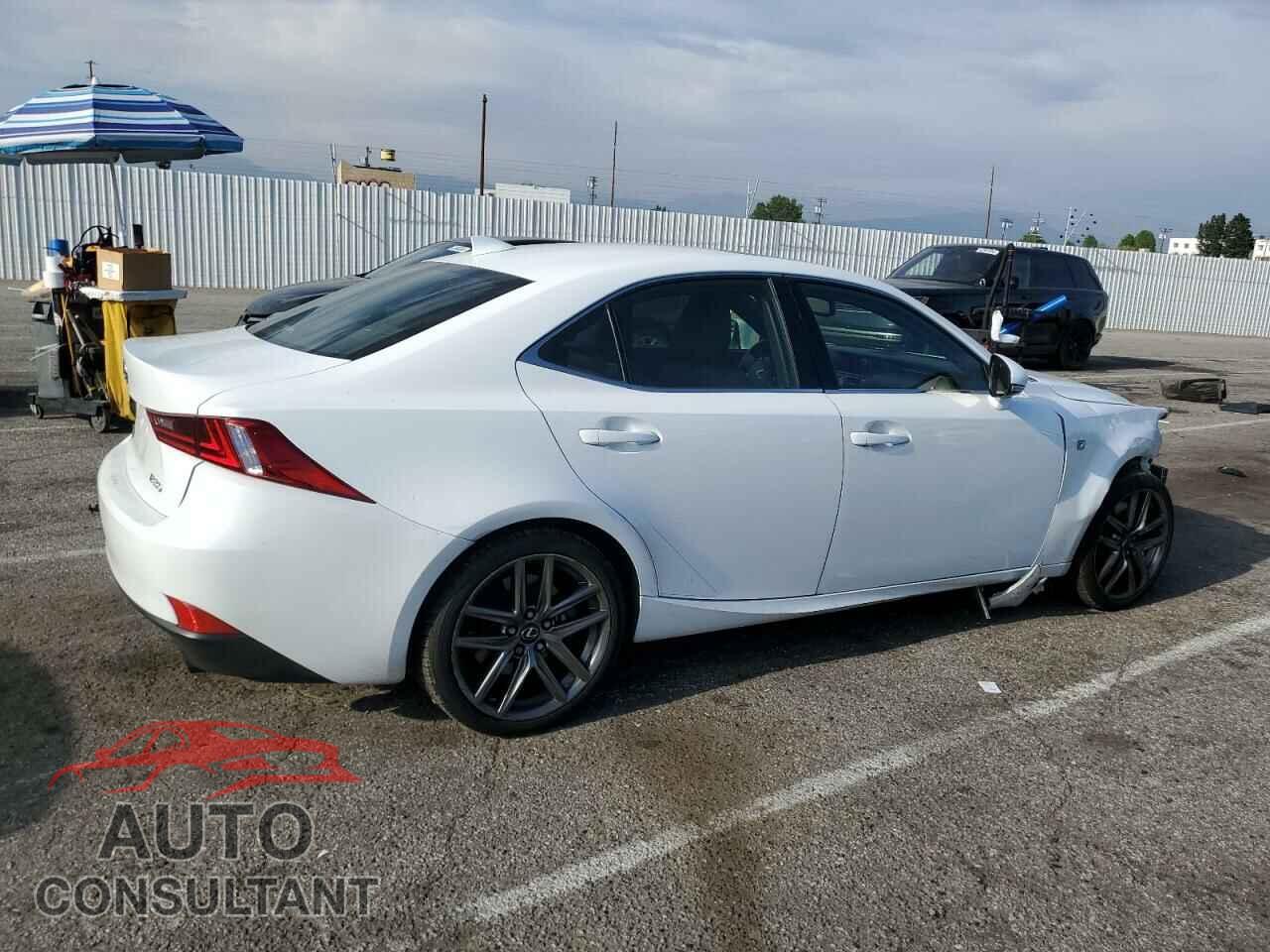 LEXUS IS 2015 - JTHBE1D22F5017405