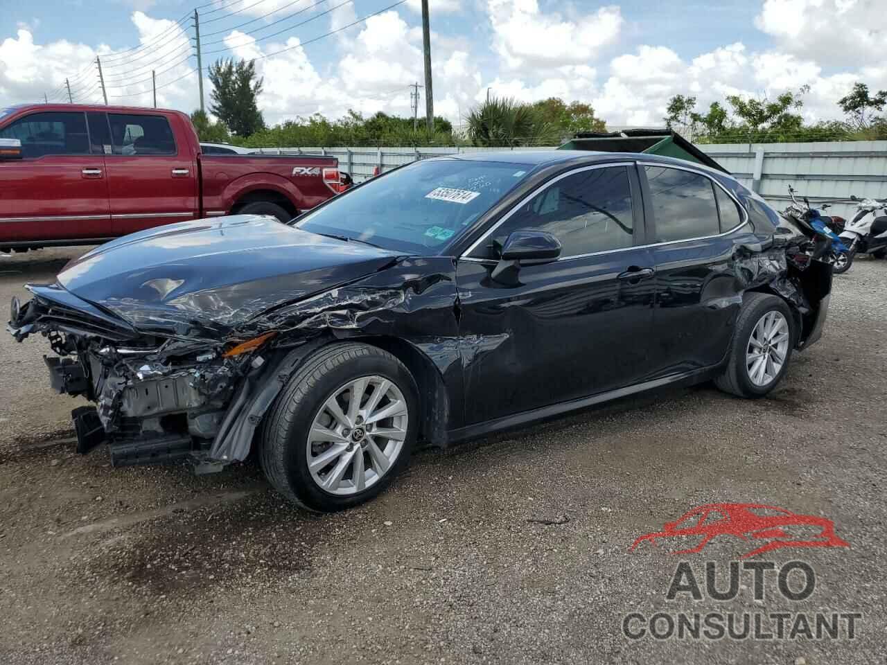 TOYOTA CAMRY 2021 - 4T1C11AK7MU451260