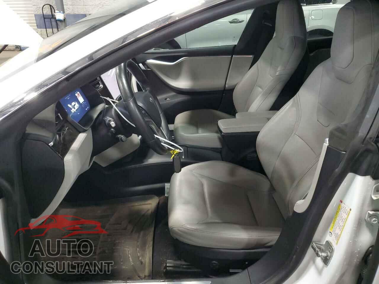 TESLA MODEL S 2016 - 5YJSA1E25GF147352