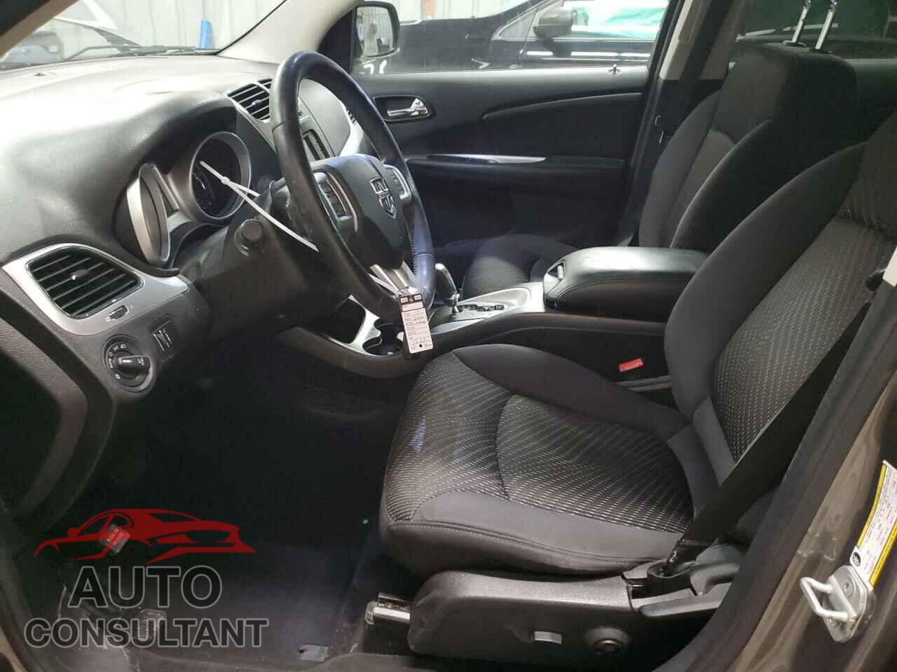 DODGE JOURNEY 2013 - 3C4PDCBGXDT564357