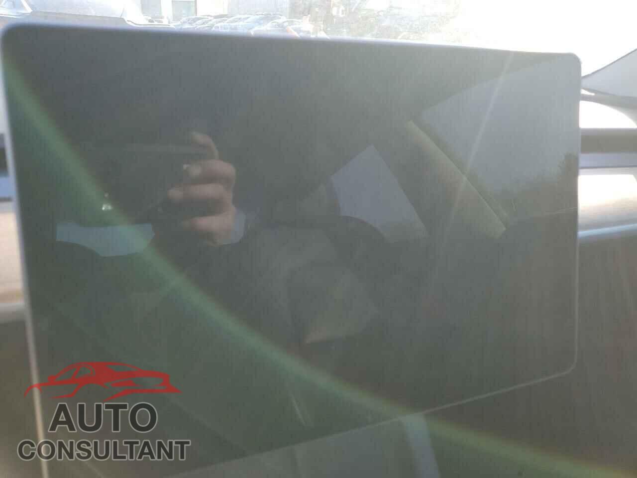 TESLA MODEL 3 2023 - 5YJ3E1EA2PF447477