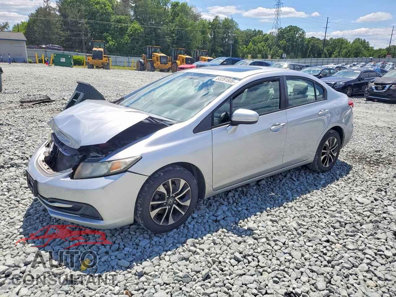 HONDA CIVIC 2015 - 19XFB2F8XFE293290