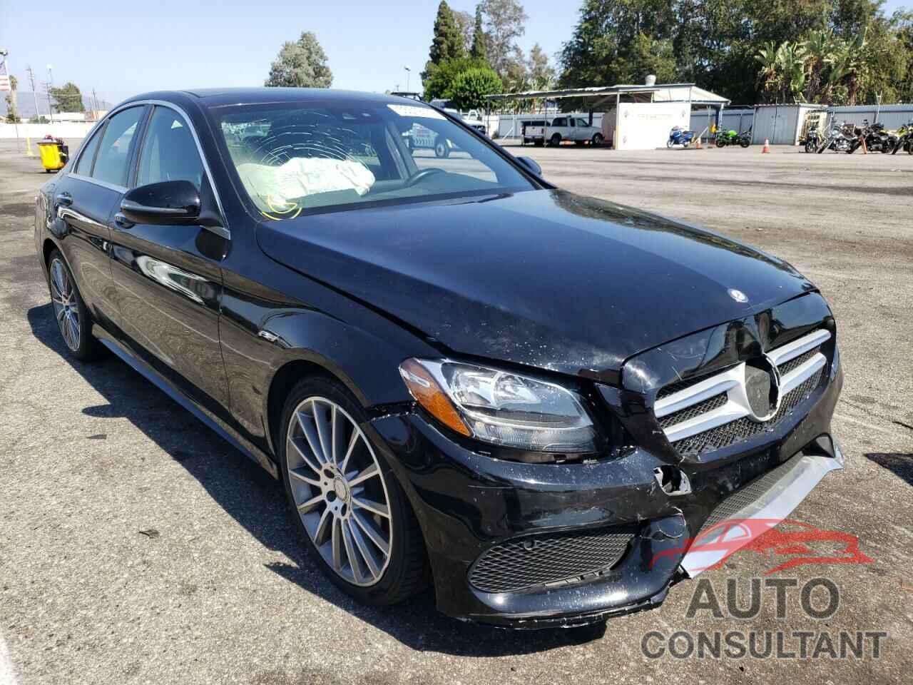 MERCEDES-BENZ C-CLASS 2016 - 55SWF4JB9GU140008