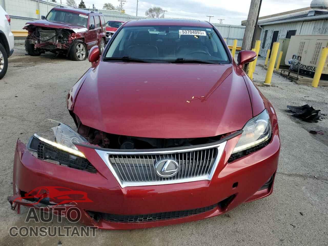 LEXUS IS 2011 - JTHCF5C25B5051696