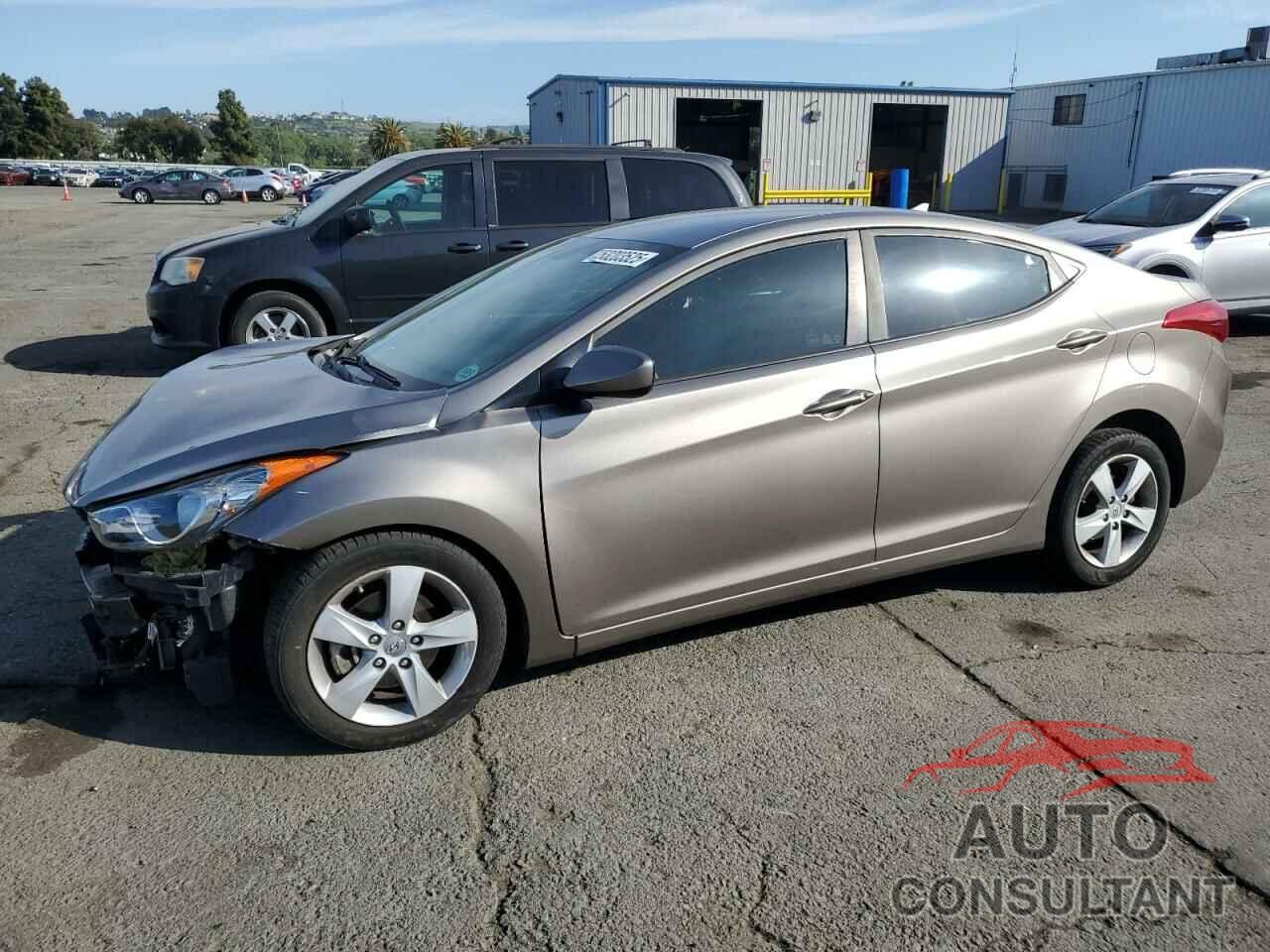 HYUNDAI ELANTRA 2013 - 5NPDH4AE9DH268713