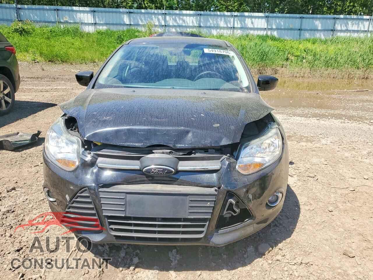 FORD FOCUS 2012 - 1FAHP3F22CL400031