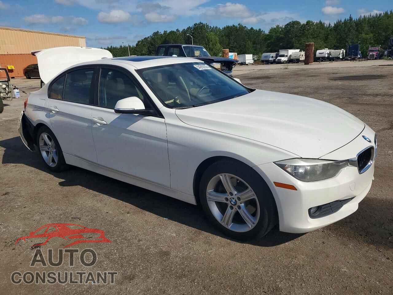 BMW 3 SERIES 2013 - WBA3B1C54DK128690