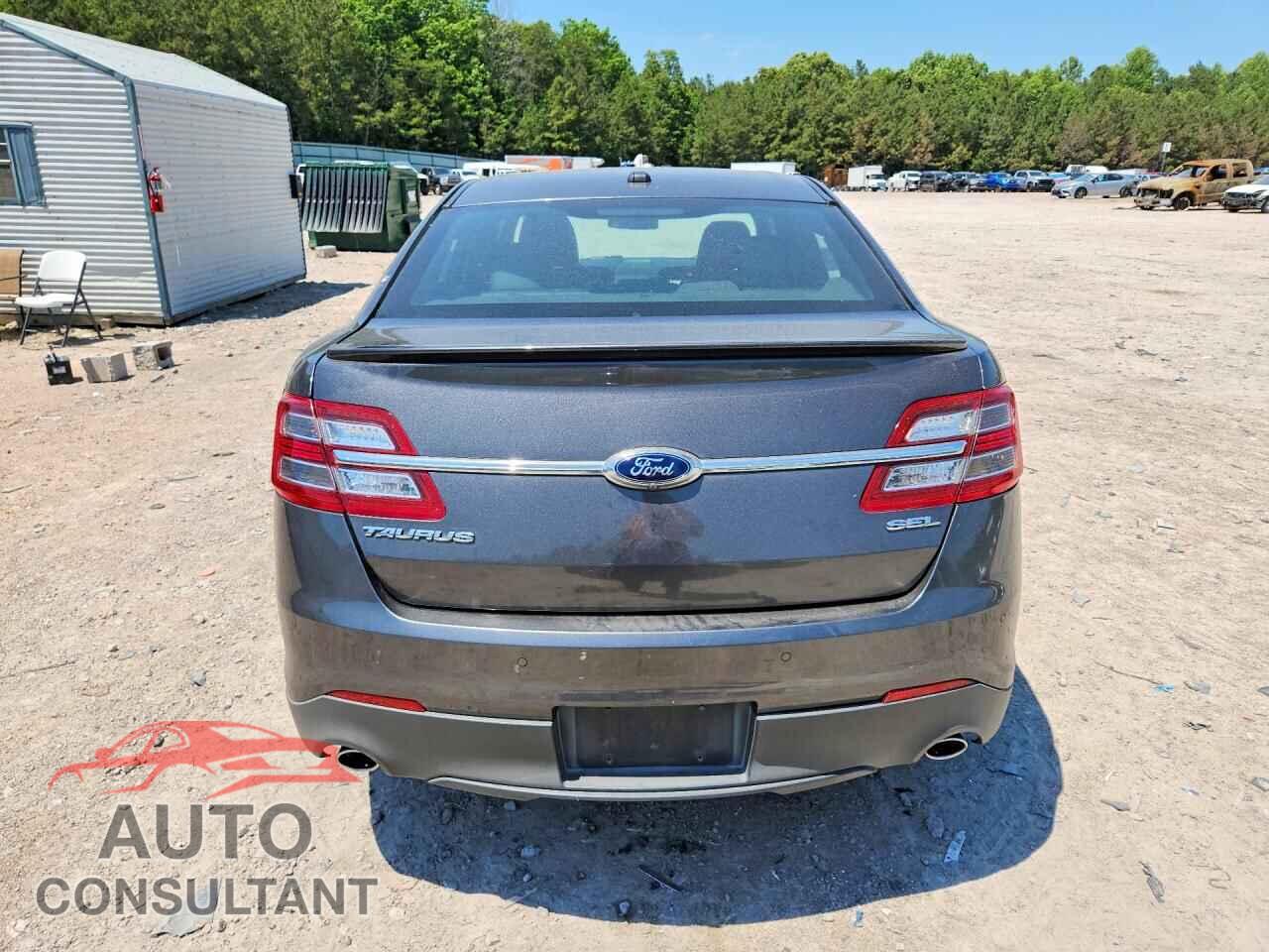 FORD TAURUS 2015 - 1FAHP2E85FG120553