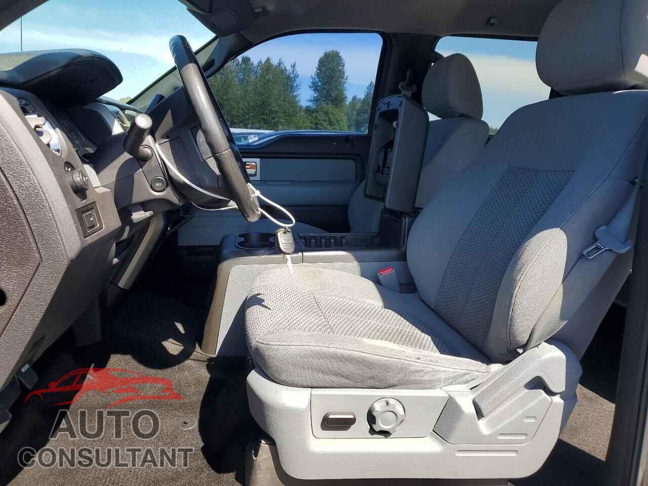 FORD F150 2011 - 1FTFW1EF0BFB08677