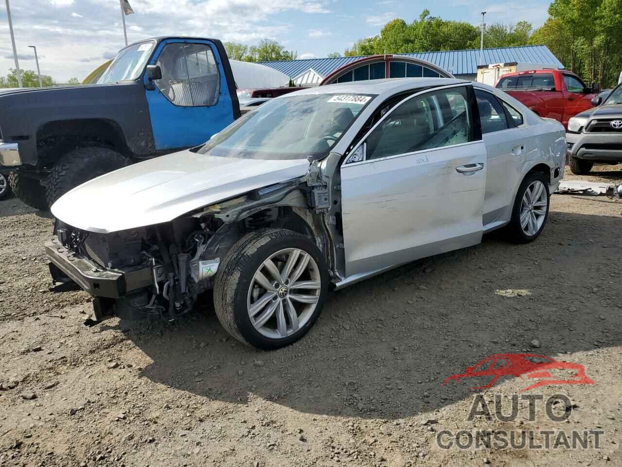 VOLKSWAGEN PASSAT 2018 - 1VWBA7A3XJC001810