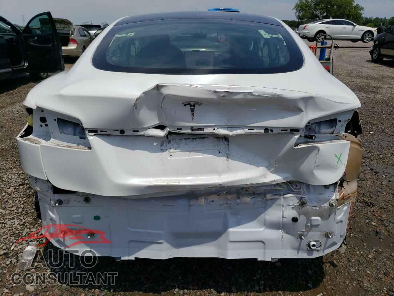 TESLA MODEL S 2023 - 5YJSA1E54PF500688