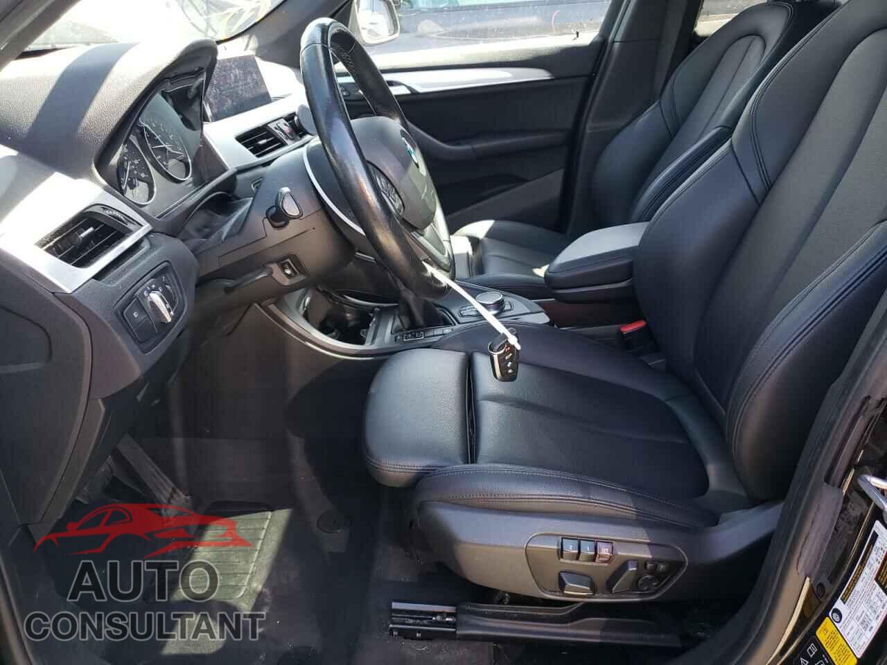 BMW X1 2017 - WBXHT3C39H5F86168