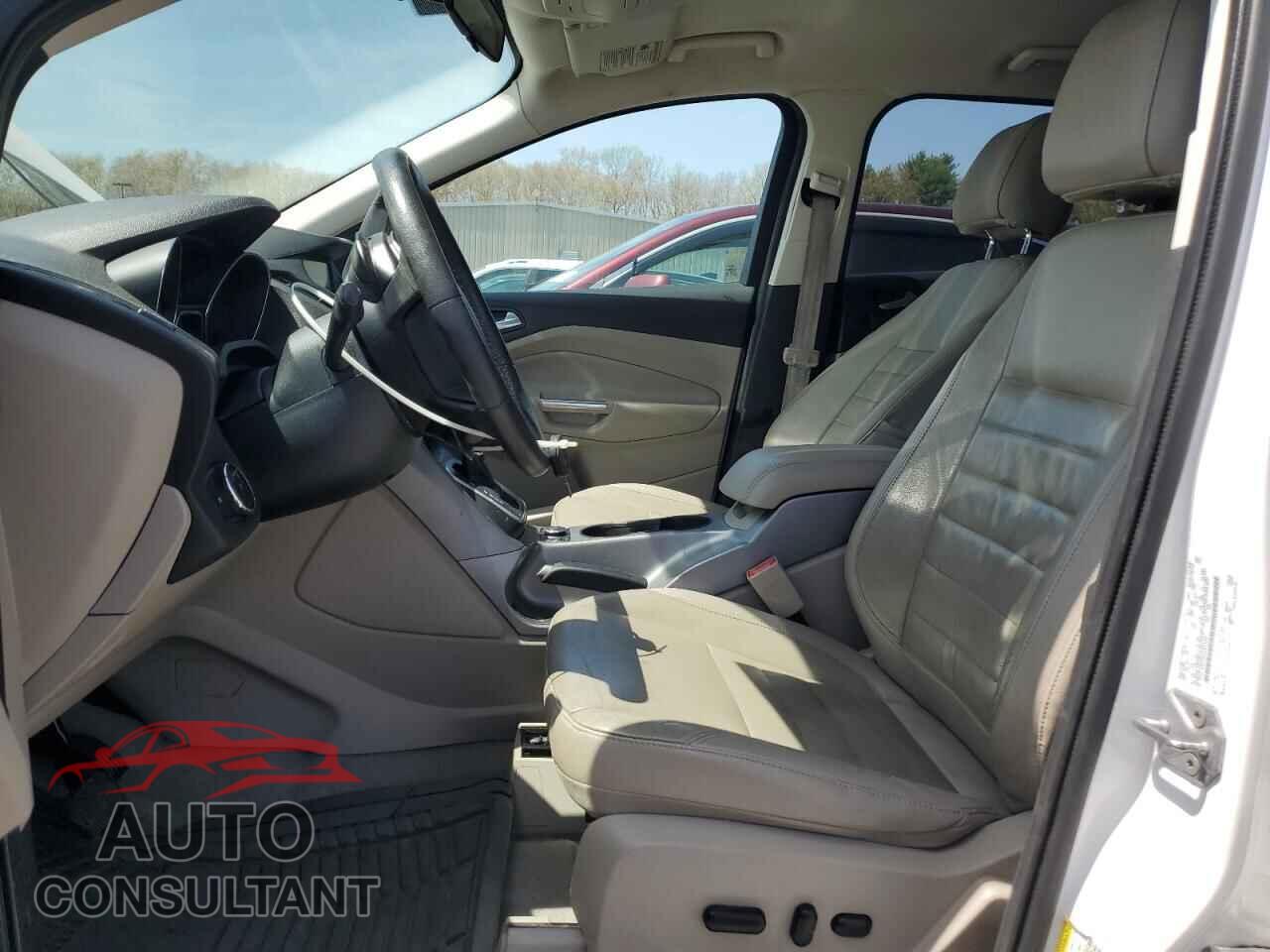 FORD ESCAPE 2014 - 1FMCU9GX8EUB11285