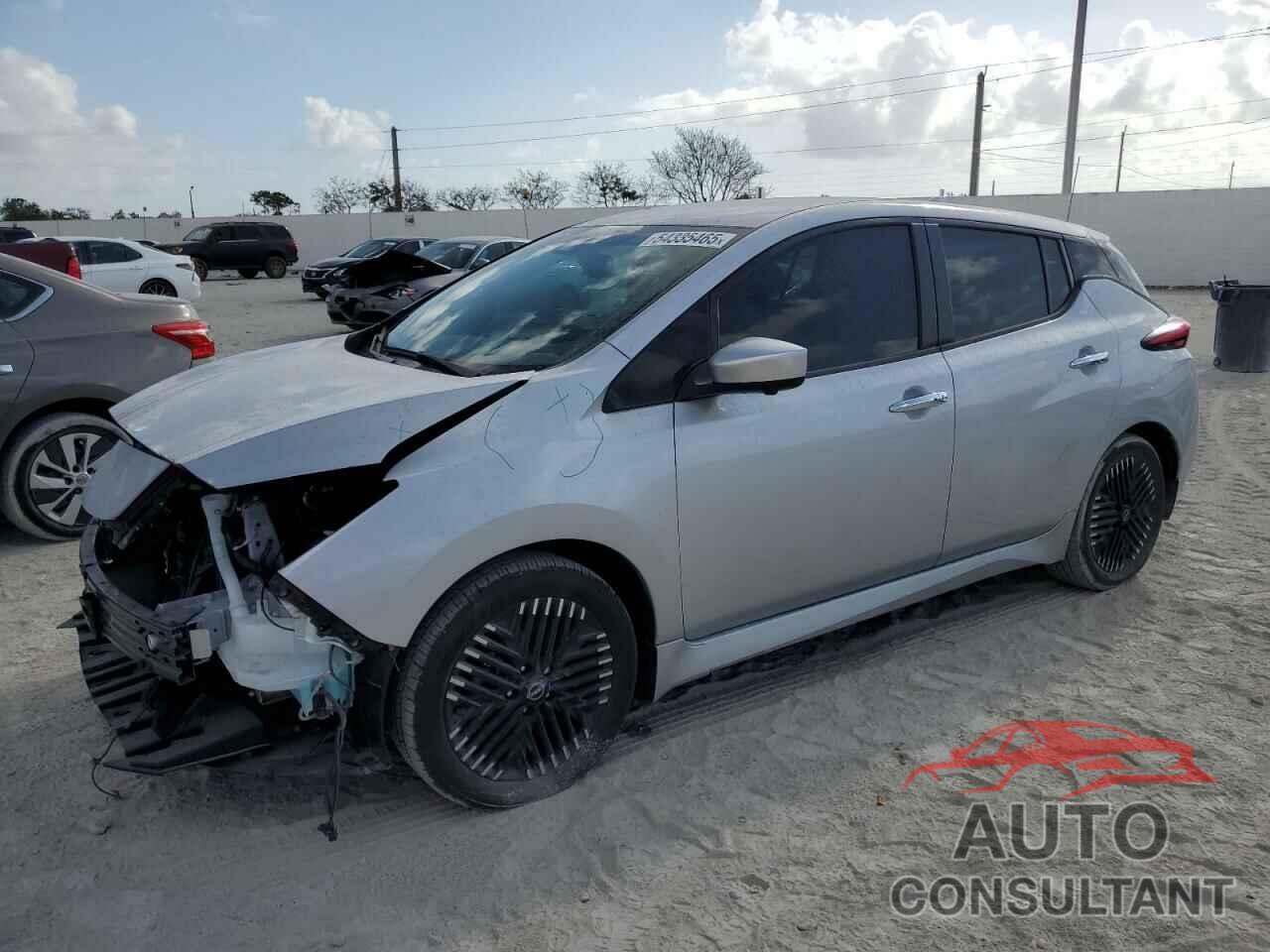 NISSAN LEAF 2023 - 1N4CZ1CV4PC559467