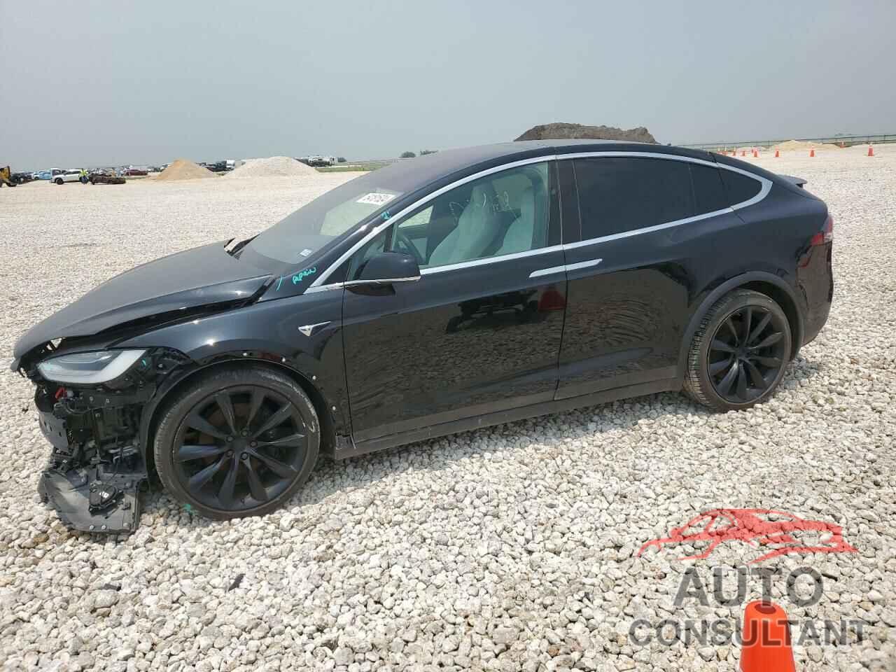 TESLA MODEL X 2020 - 5YJXCBE23LF302660