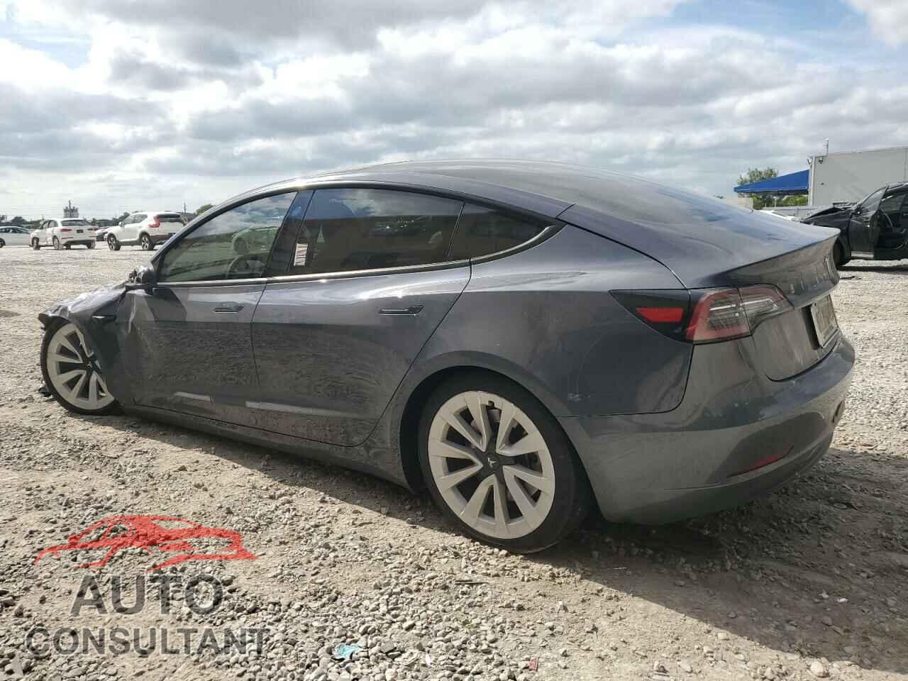 TESLA MODEL 3 2023 - 5YJ3E1EB8PF392106