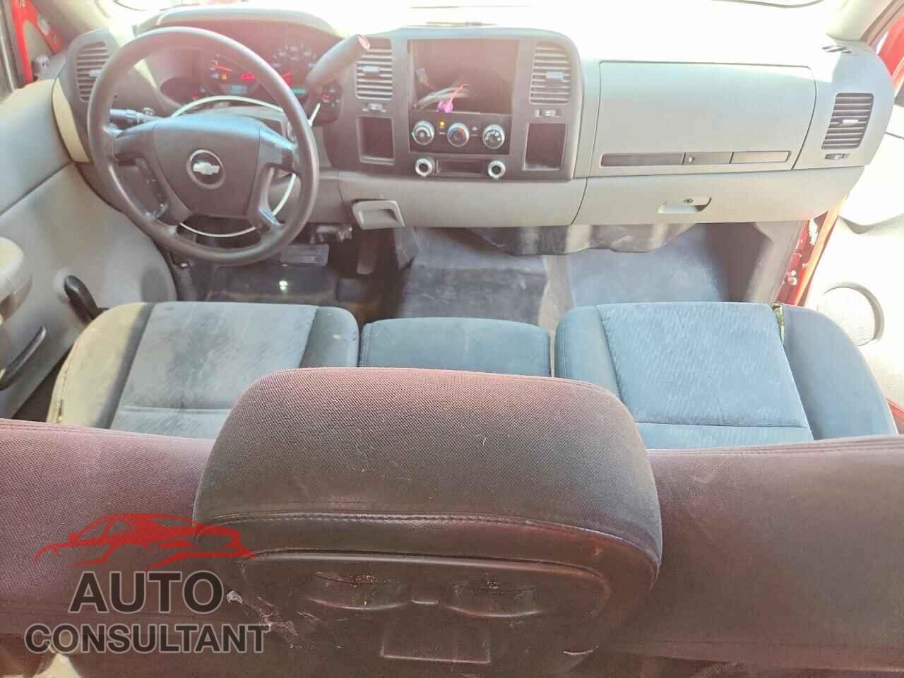 CHEVROLET SILVERADO 2009 - 1GCEC19X29Z187768