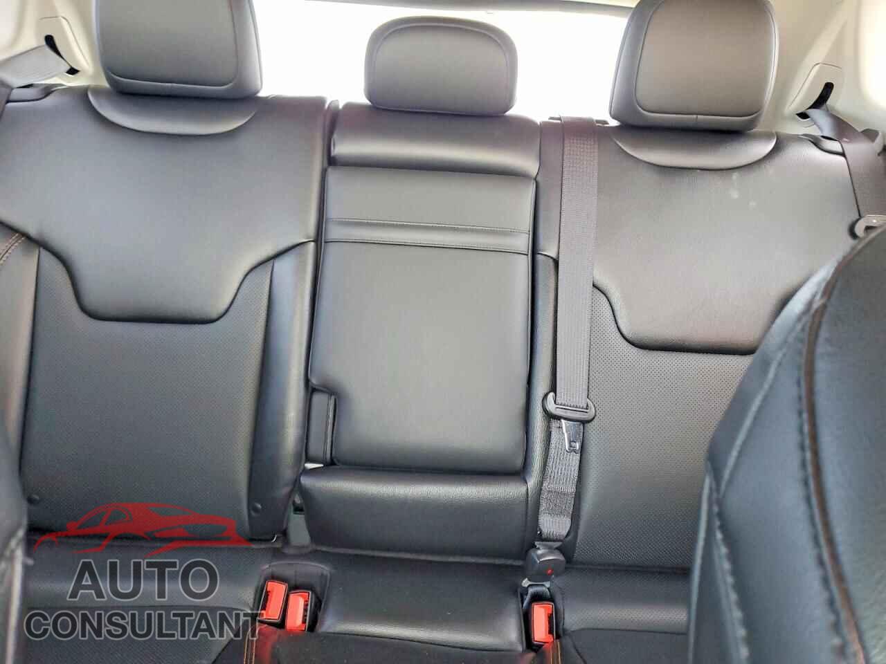 JEEP COMPASS 2020 - 3C4NJDCB4LT128207