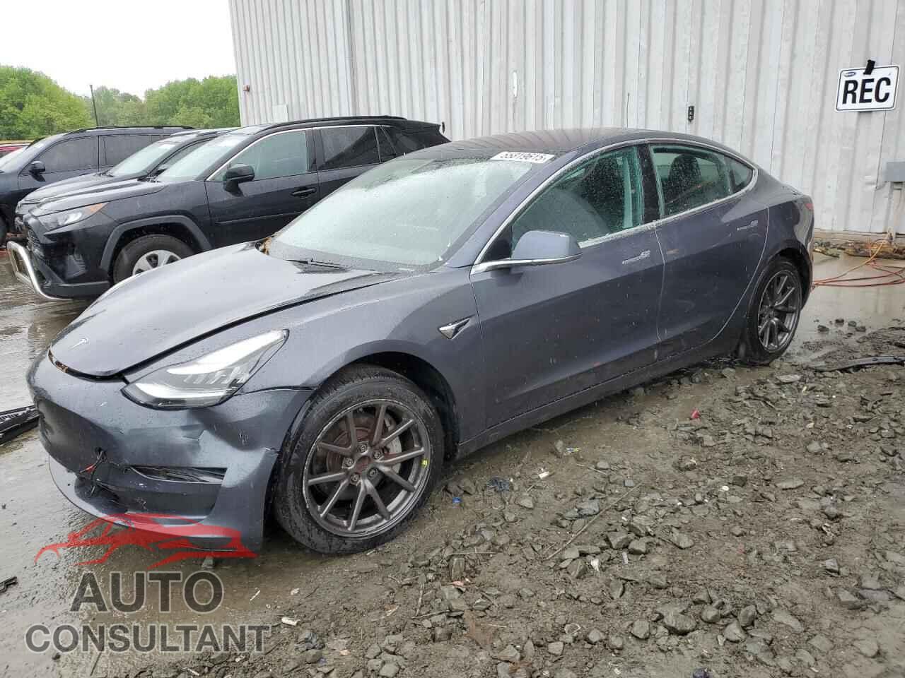 TESLA MODEL 3 2018 - 5YJ3E1EA3JF124014