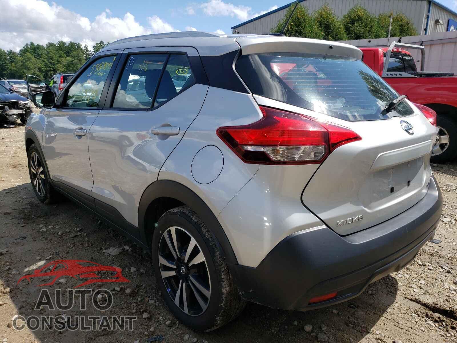 NISSAN KICKS 2019 - 3N1CP5CU3KL526104