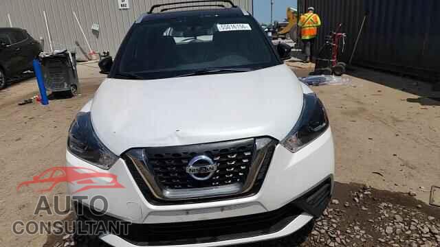 NISSAN KICKS 2019 - 3N1CP5CU3KL483660