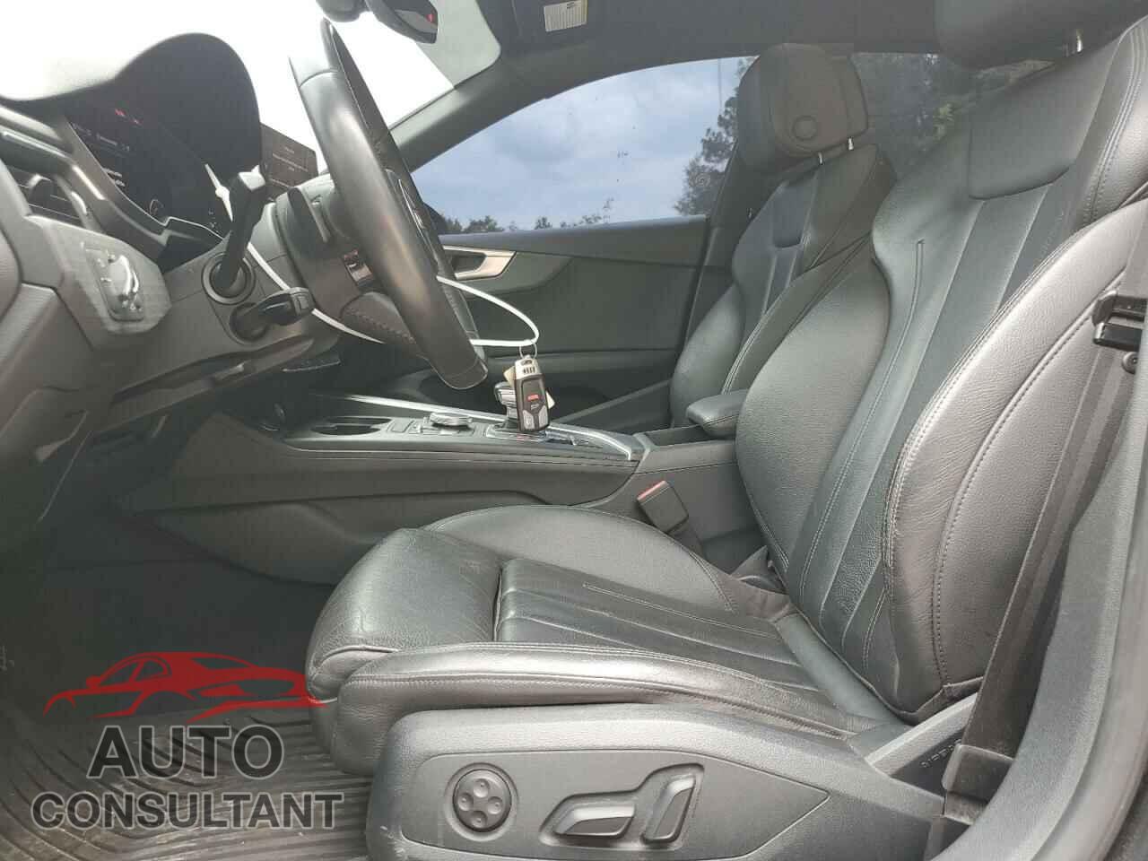 AUDI A5 2018 - WAUENCF53JA056499