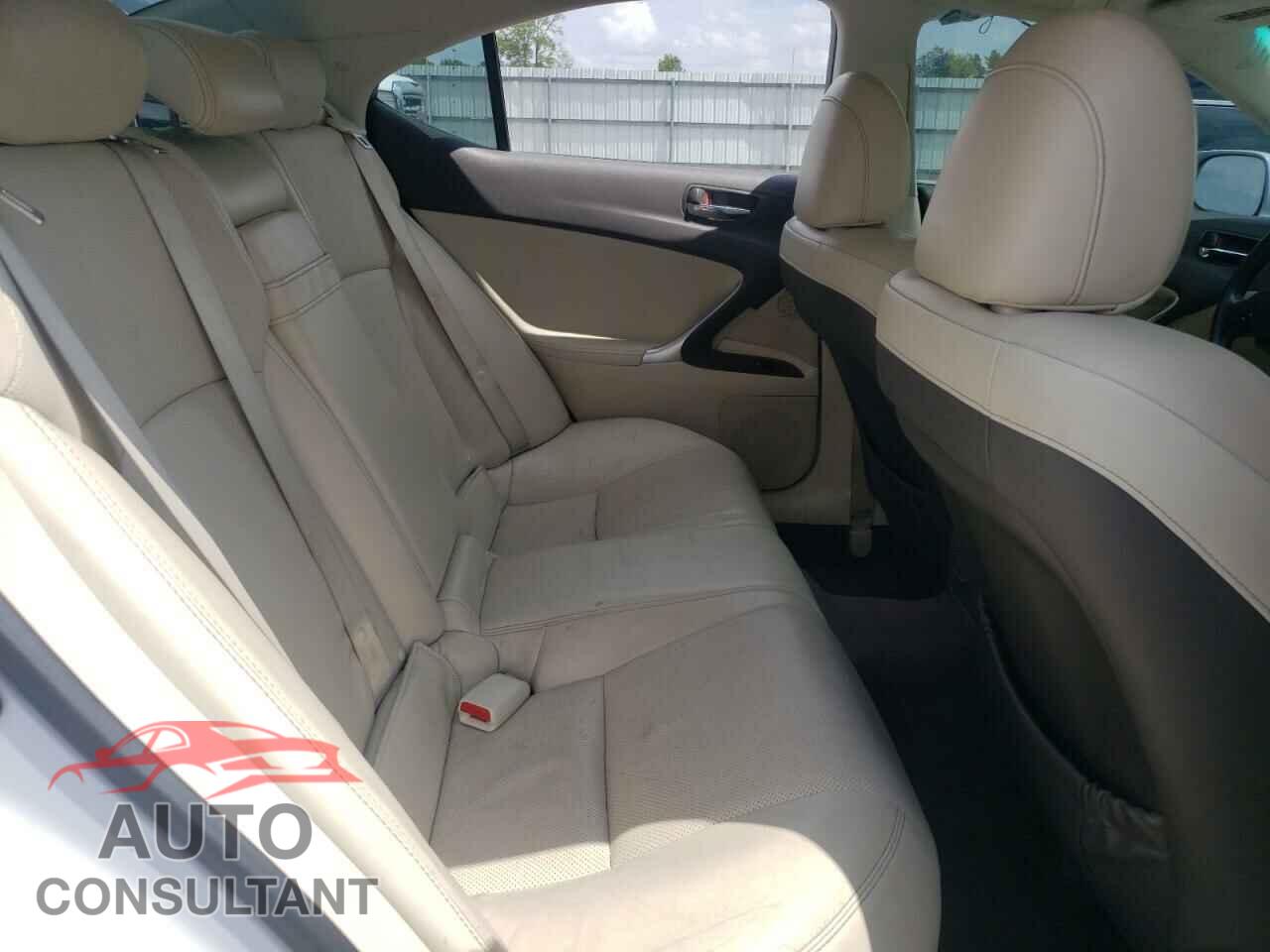 LEXUS IS 2010 - JTHBF5C24A5123479