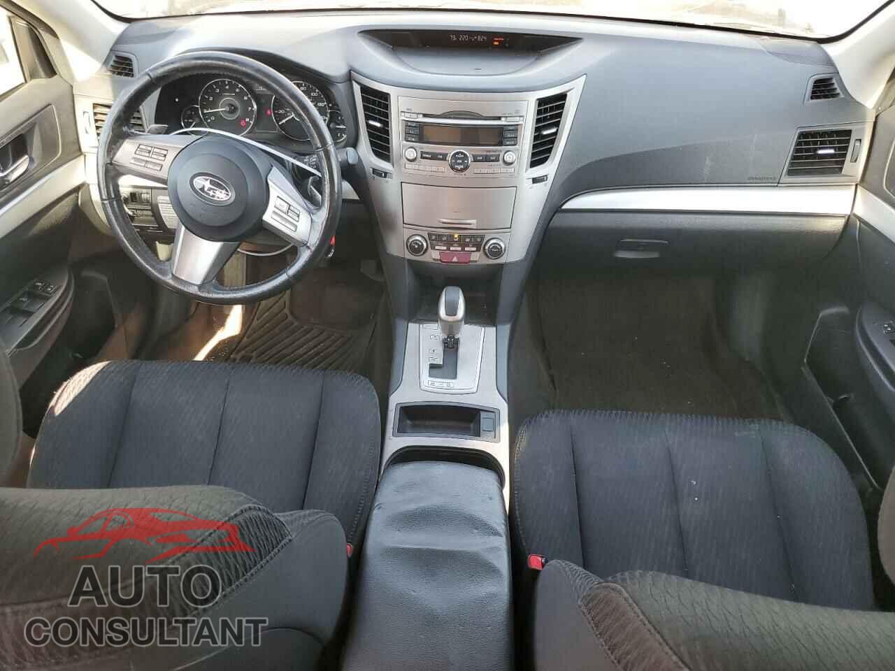 SUBARU OUTBACK 2011 - 4S4BRBBC2B3429025