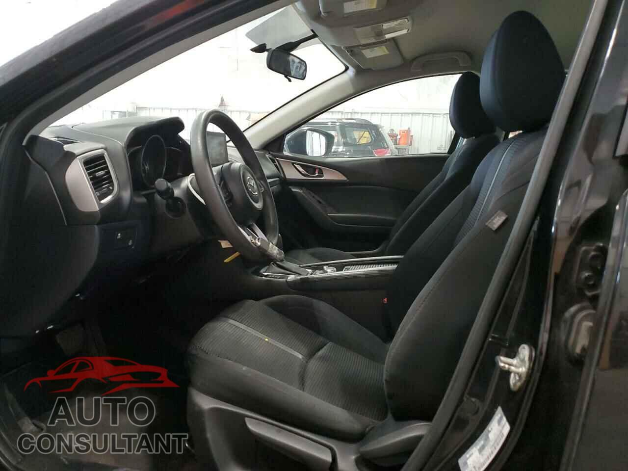 MAZDA 3 2017 - 3MZBN1U71HM130897