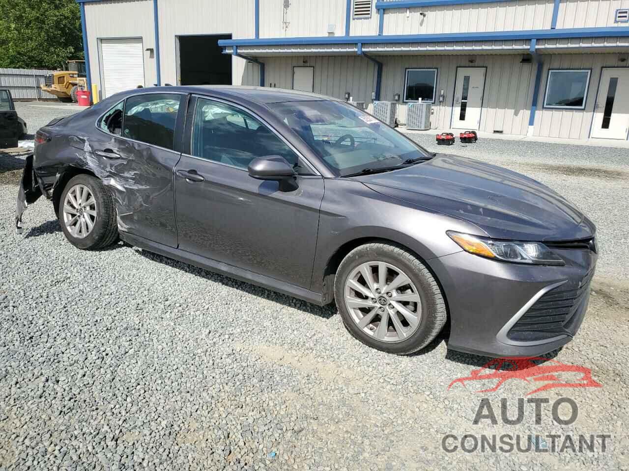 TOYOTA CAMRY 2021 - 4T1C11AK9MU437571