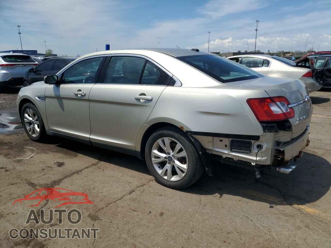 FORD TAURUS 2011 - 1FAHP2EW9BG121648