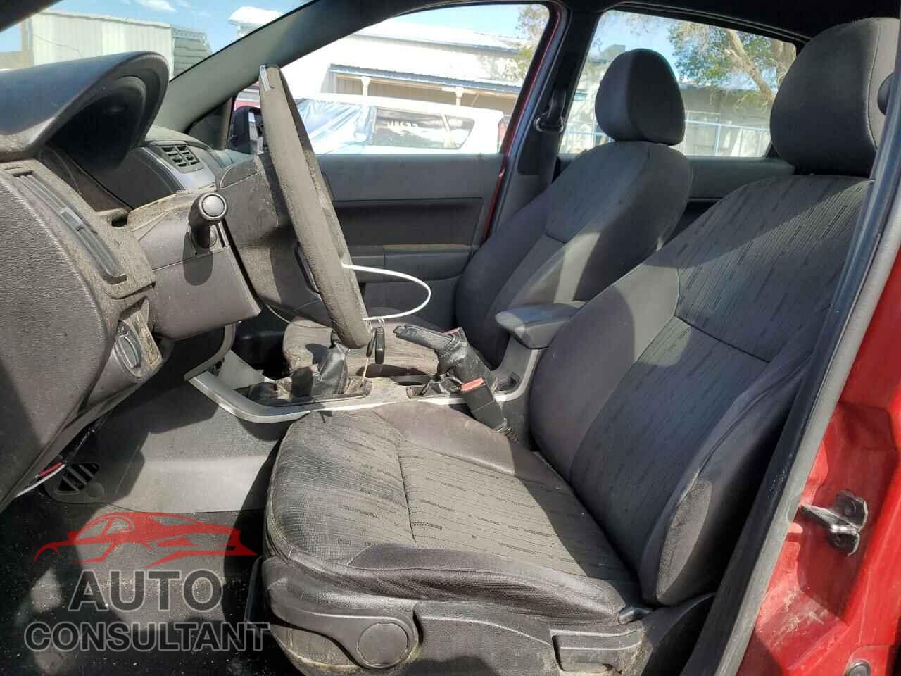 FORD FOCUS 2011 - 1FAHP3FN8BW180269