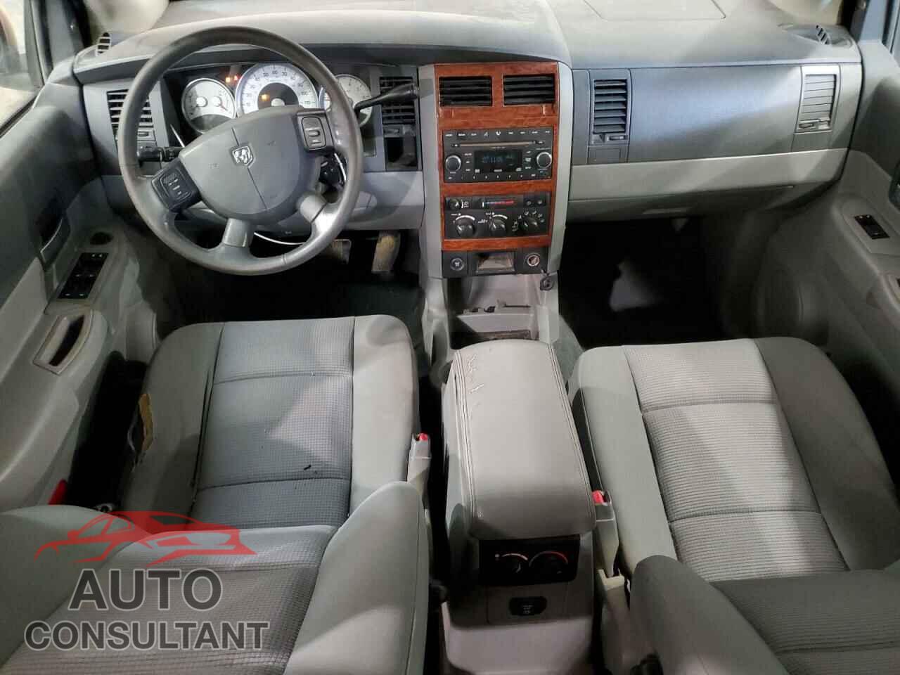 DODGE DURANGO 2009 - 1D8HB48PX9F710122