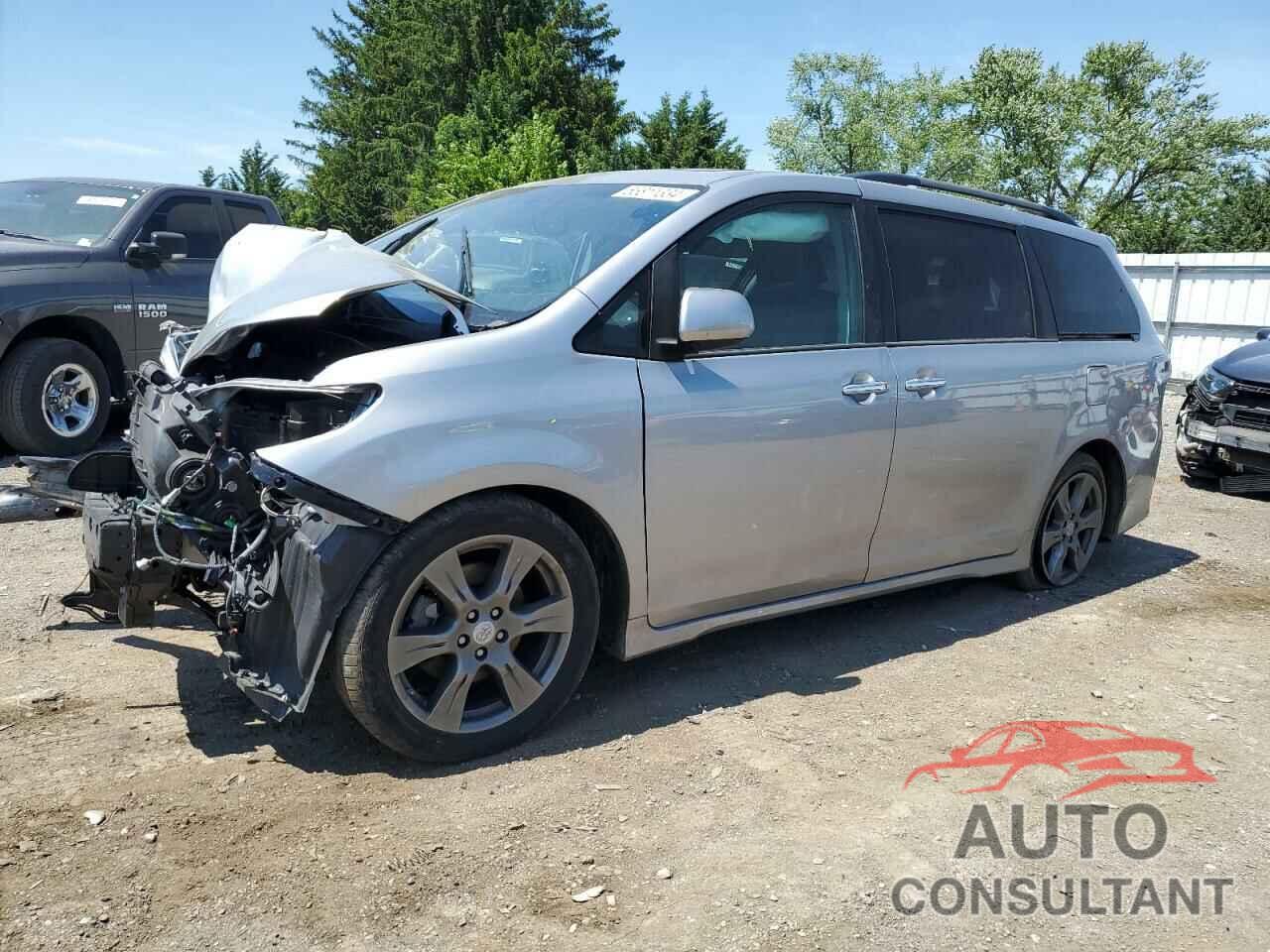 TOYOTA SIENNA 2017 - 5TDXZ3DC7HS888166