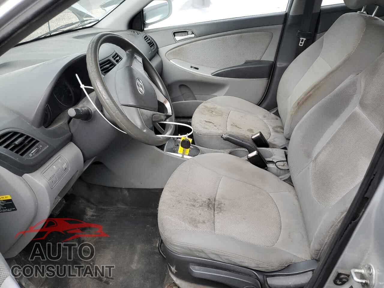 HYUNDAI ACCENT 2012 - KMHCT4AE1CU213084