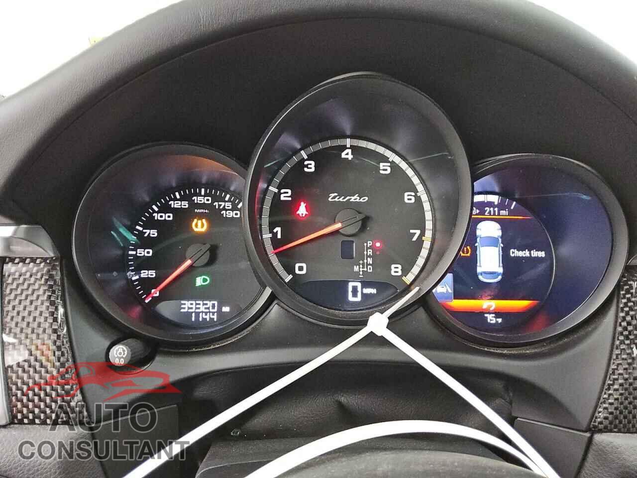 PORSCHE MACAN 2017 - WP1AF2A52HLB61998