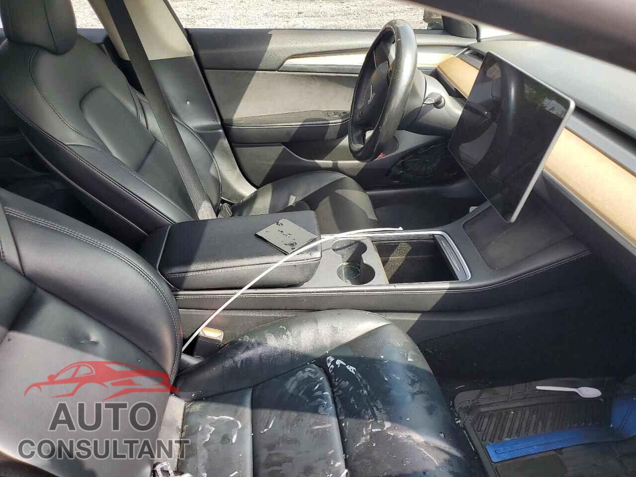 TESLA MODEL 3 2022 - 5YJ3E1EB8NF192632