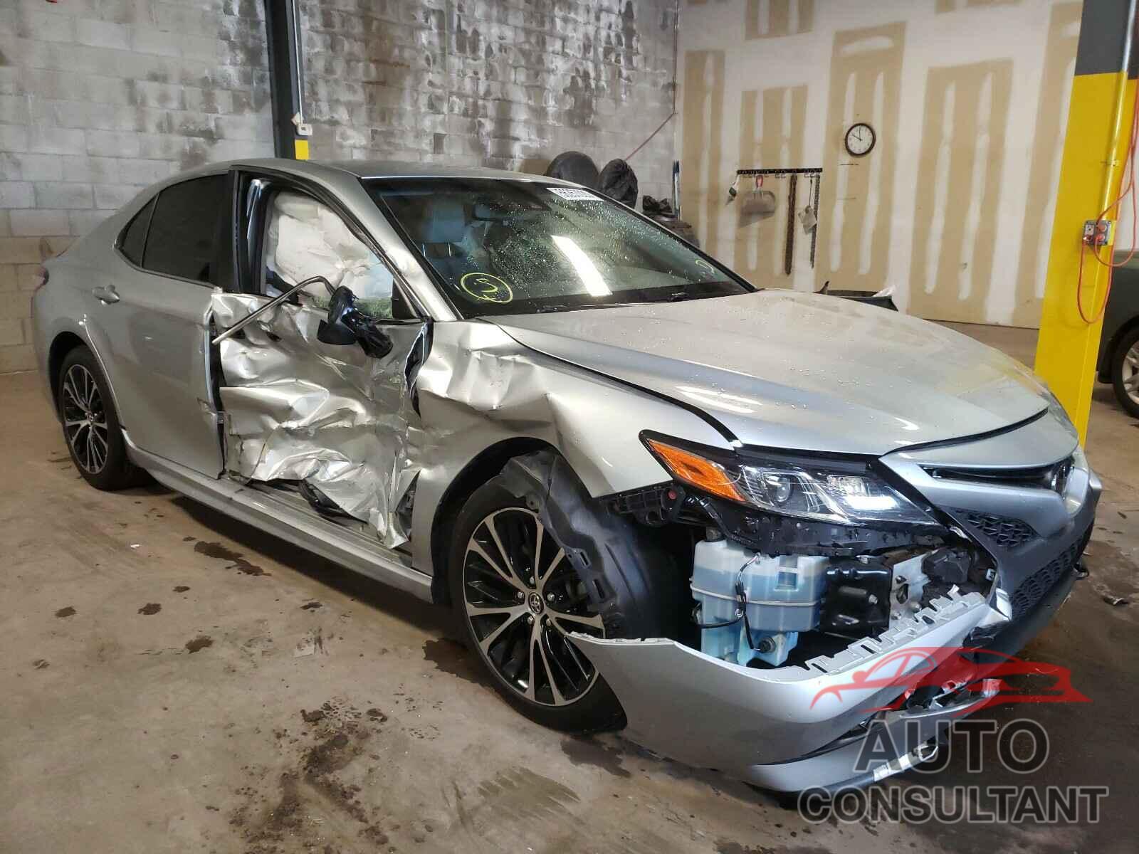 TOYOTA CAMRY 2018 - JTNB11HK7J3051539