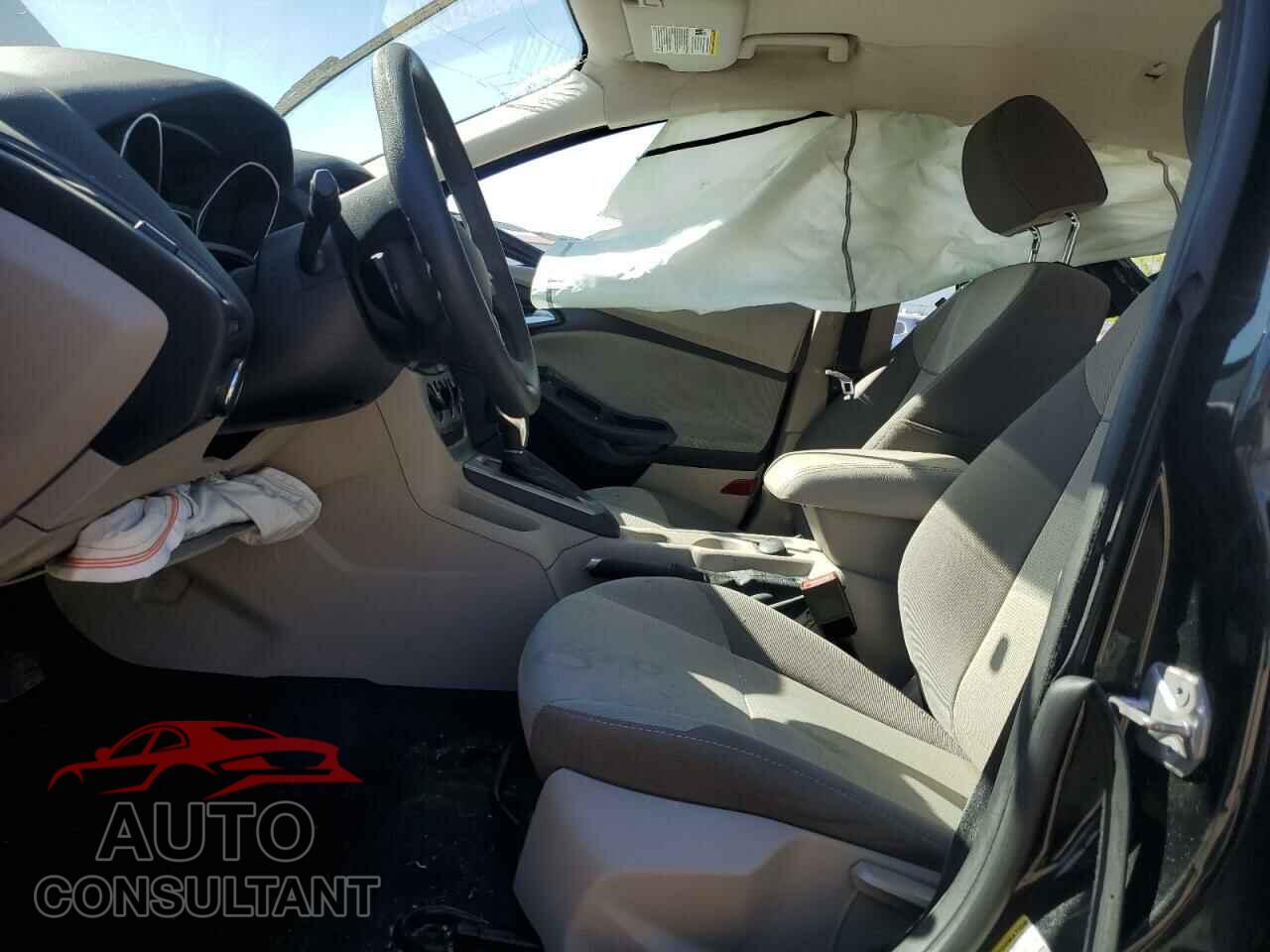 FORD FOCUS 2014 - 1FADP3F26EL356357