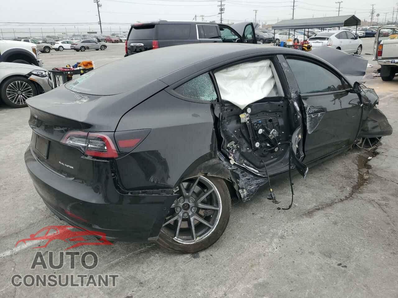 TESLA MODEL 3 2022 - 5YJ3E1EB9NF109810