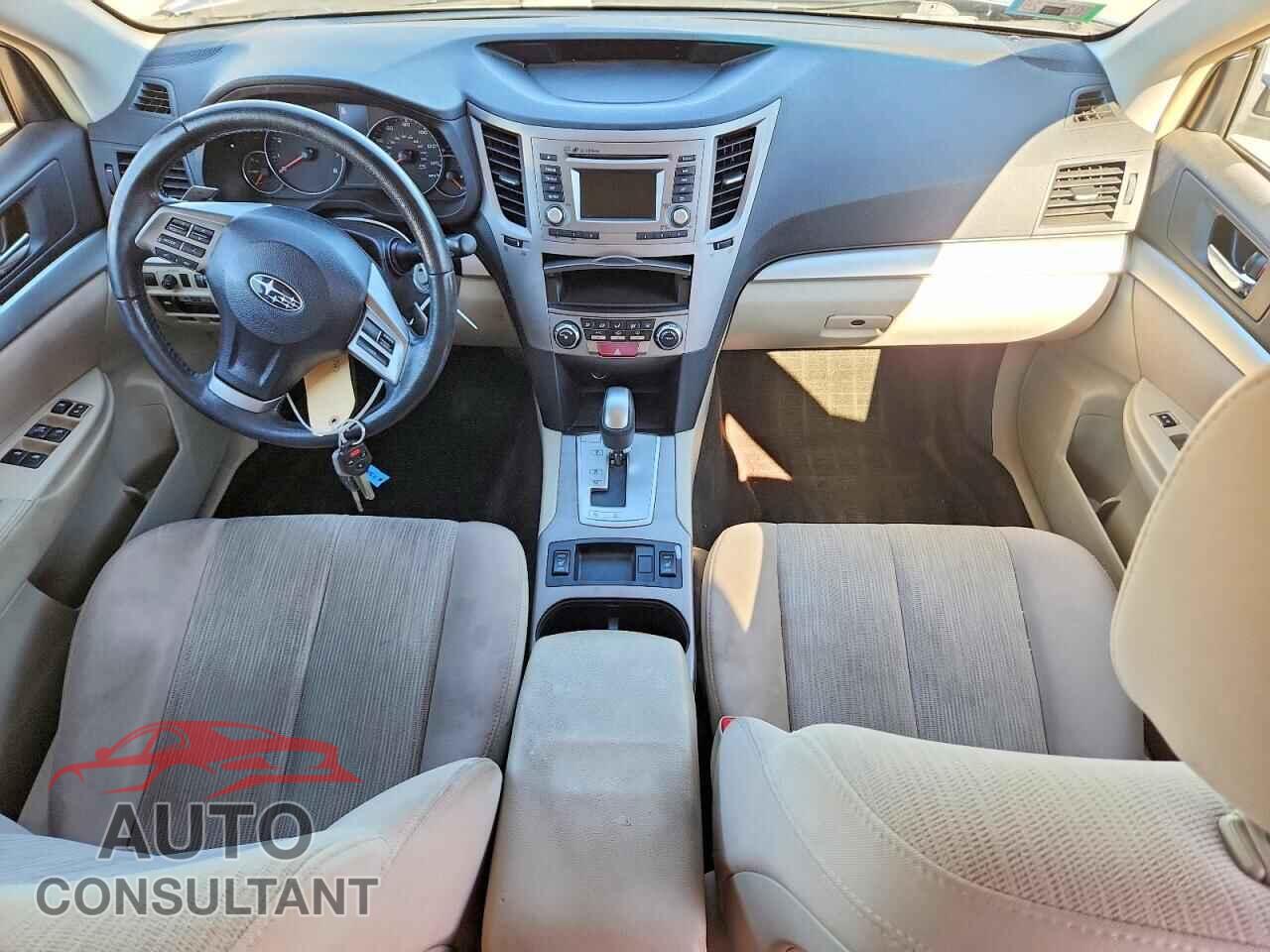 SUBARU OUTBACK 2014 - 4S4BRCCC1E3233022