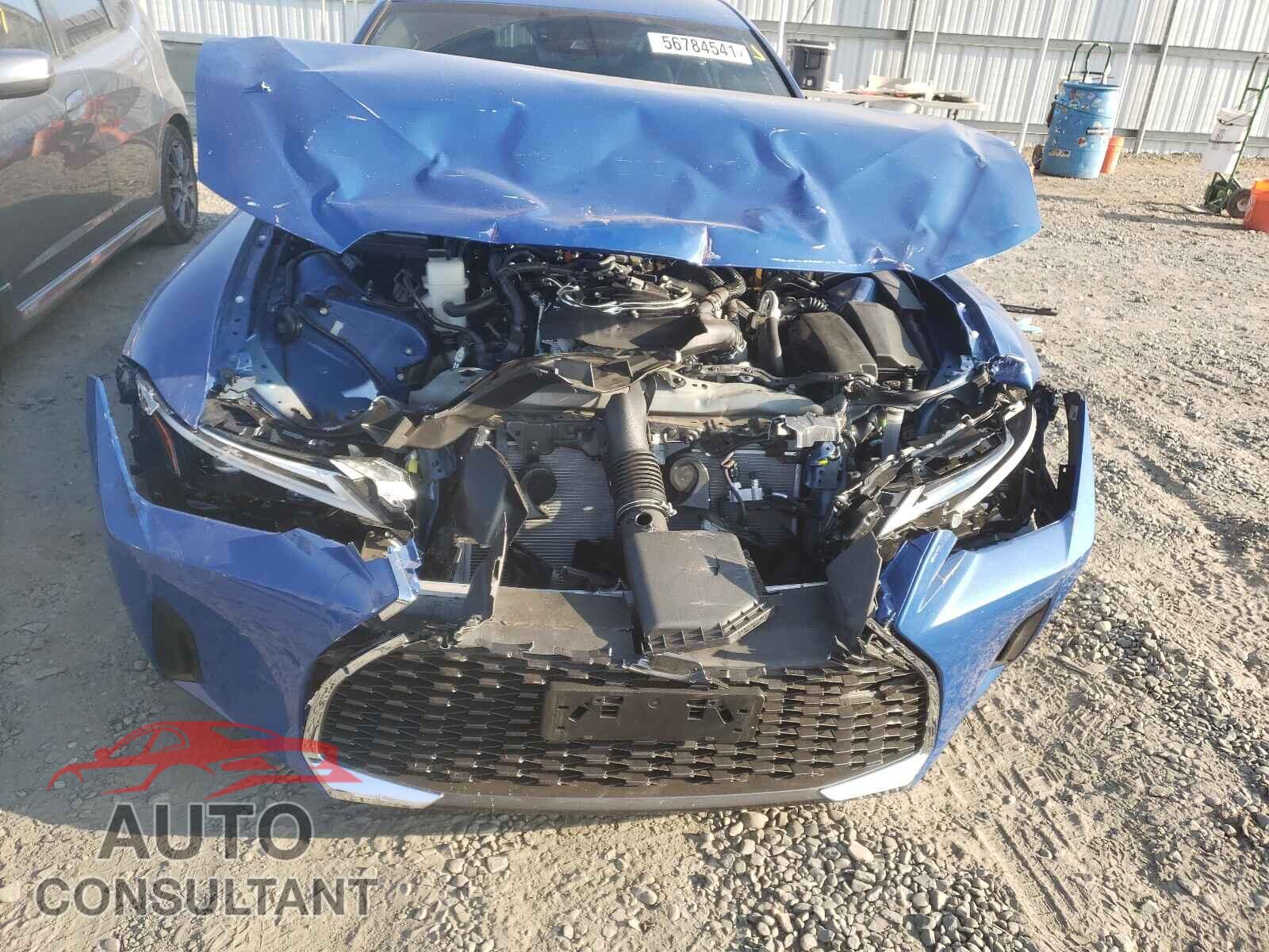 LEXUS IS 2021 - JTHCA1D27M5109509